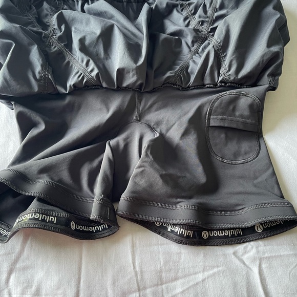 NWT Lululemon Coal  Light Up Skirt Women’s Size 8 Reflective Cycling Biking NEW - Picture 8 of 10